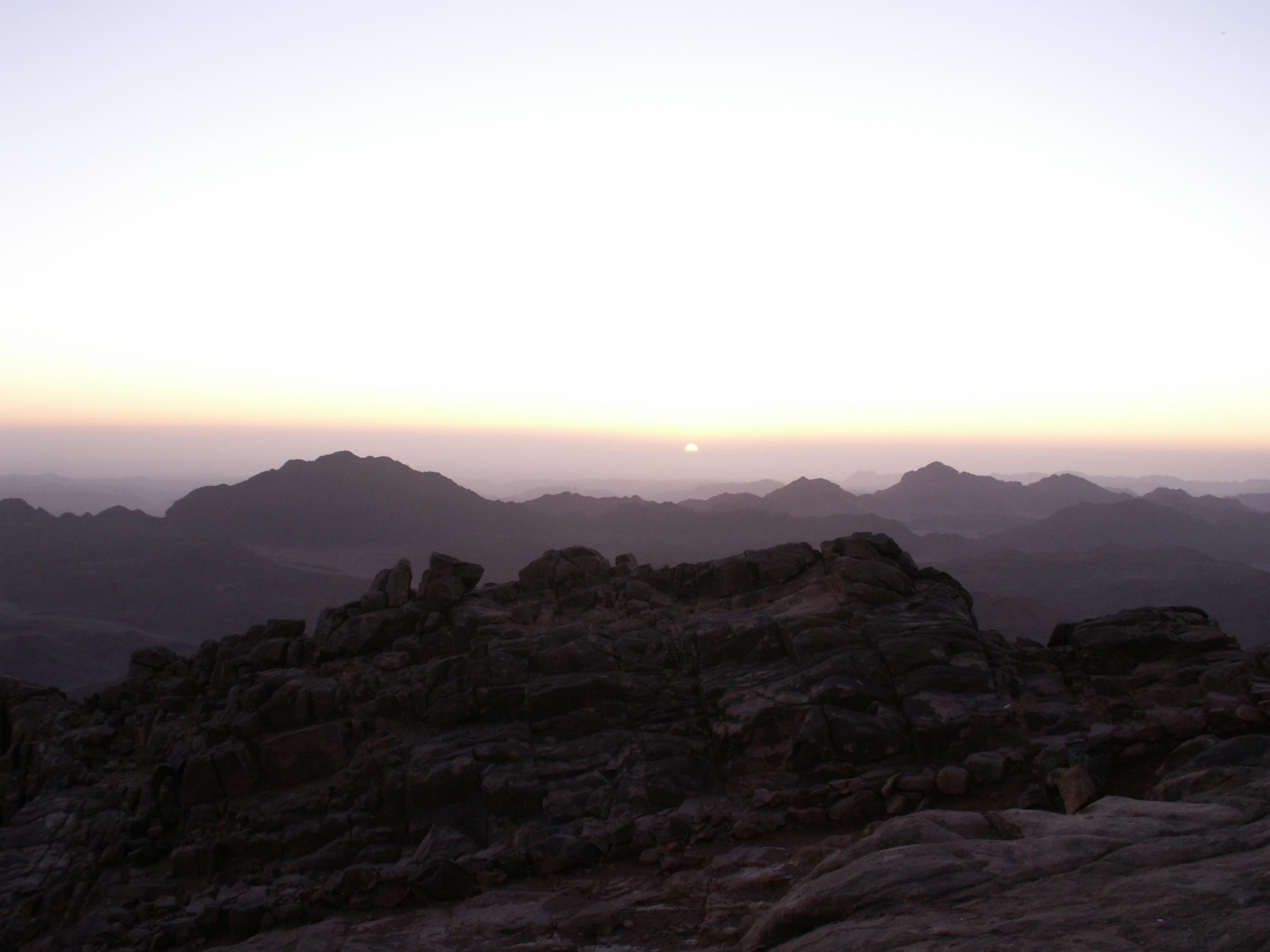 Sonnenaufgang auf dem Mosesberg